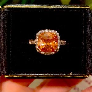 Cushion-Cut Citrine & Diamond Cocktail       Ring
